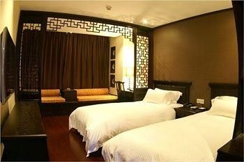 Baolong Homelike Hotel3