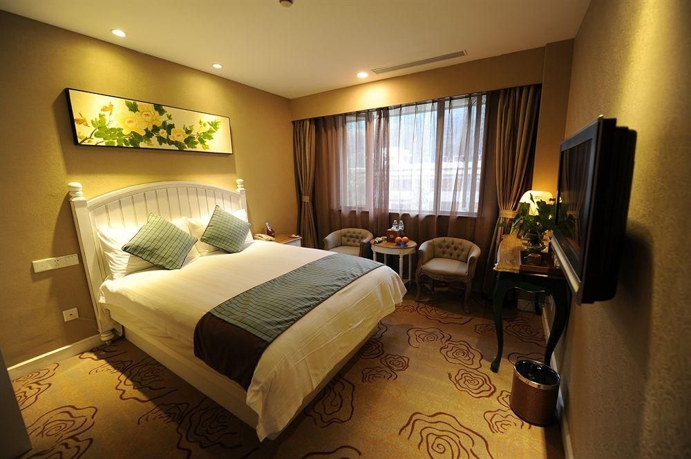 Jade Emperor Hotel2