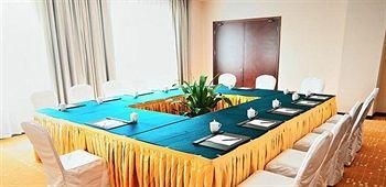 Zhengzhou Kai-run Business Hotel1