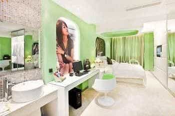 Tongxiang Bainian Shangting Hotel