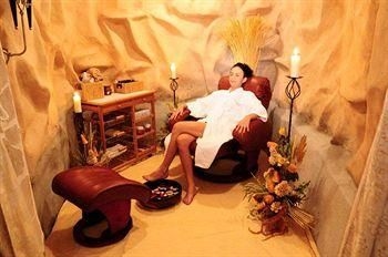 Issimo Suites Boutique Hotel & Spa1