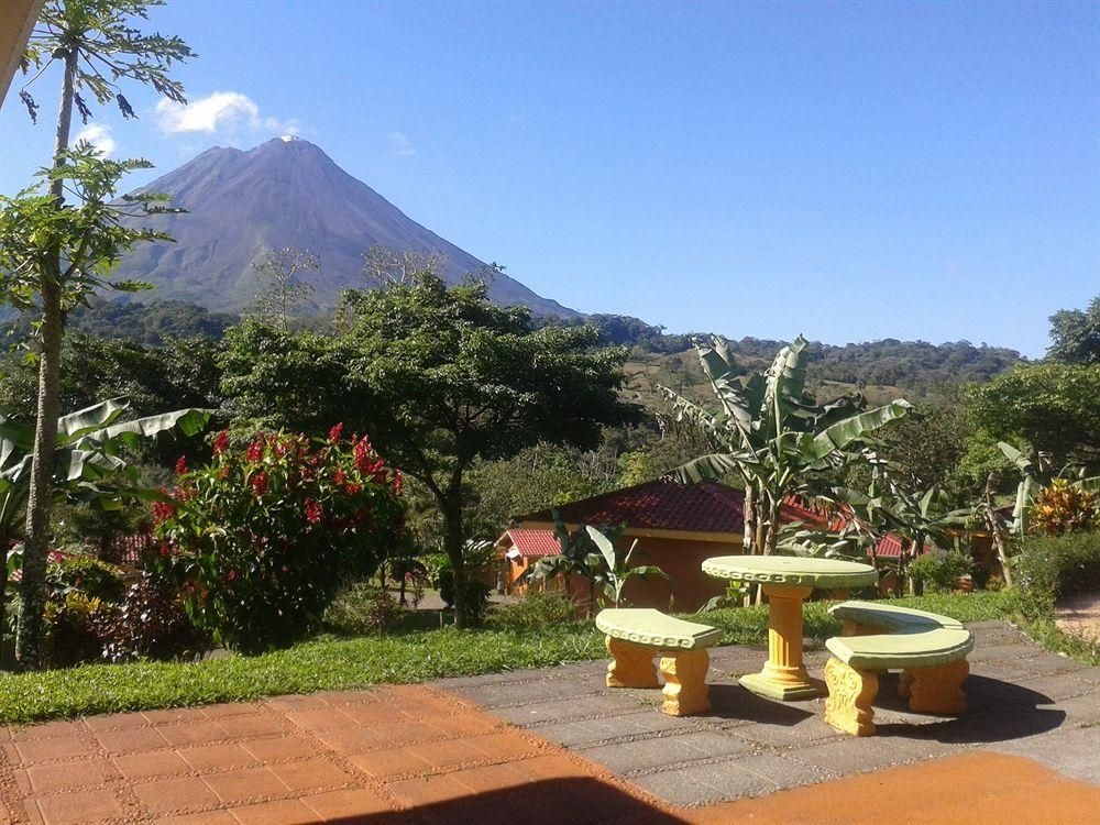Hotel Miradas Arenal1