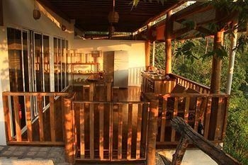 Vista Naranja Ocean View House1