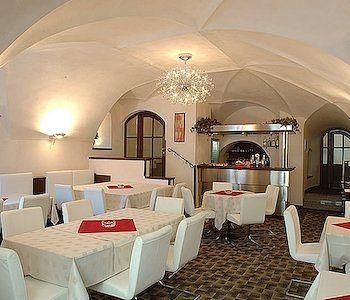 Hotel Grand0