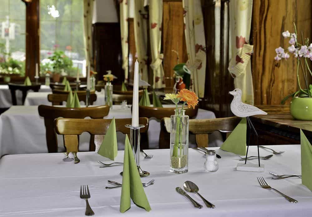 FLAIR HOTEL GRUENER BAUM FLAIR HOTEL GRUENER BAUM