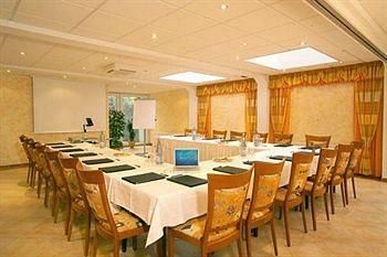 Mosel Hotel Hahn1