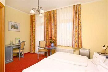 Hotel Garni Getreuer Eckart1
