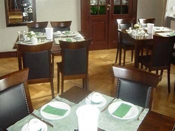 Gutshaus Redewisch2