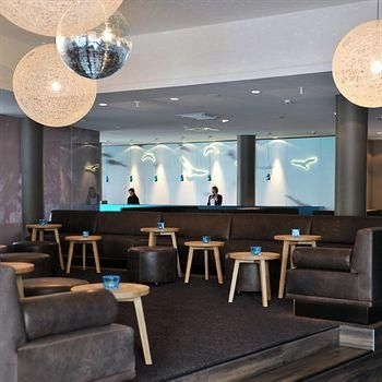 MOTEL ONE HAMBURG AM MICHEL1