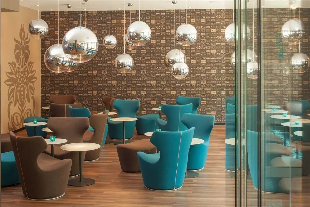 Motel One Frankfurt East Side Motel One Frankfurt East Side