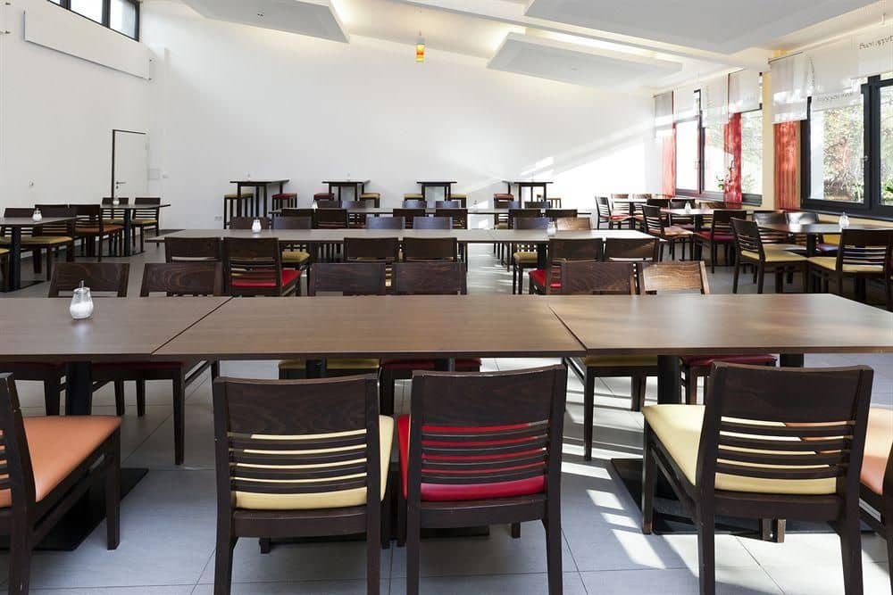 DJH City-Hostel Koln-Riehl DJH City-Hostel Koln-Riehl