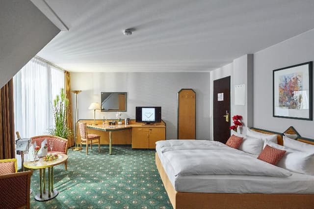 DOUBLE COMFORT