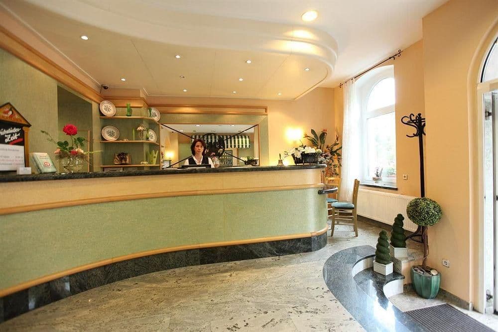 Adesso Hotel Astoria Adesso Hotel Astoria