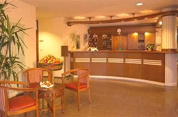 Hotel Am Lunik Park1