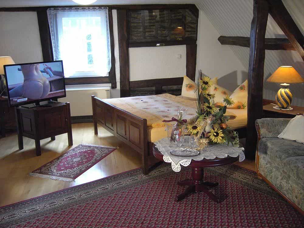 Hotel Restaurant Graf Rolshausen Hotel Restaurant Graf Rolshausen