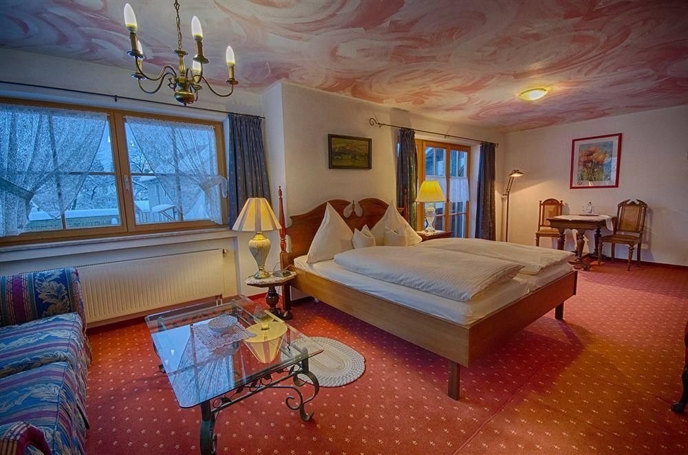 Ferienhaus Fux Hotel Garni4