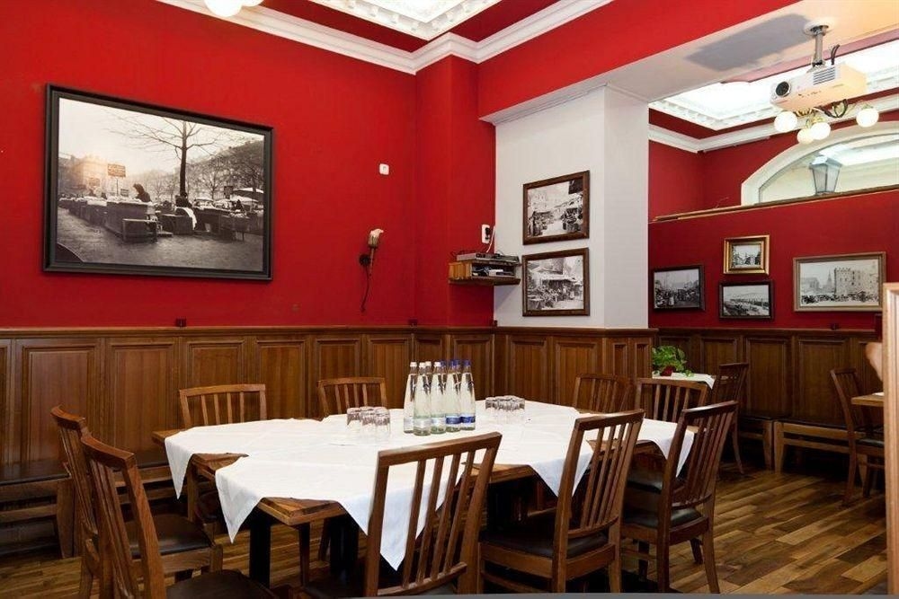 โรงแรมอัม มาร์คท์ มิวนิก (Hotel Am Markt Munich)1