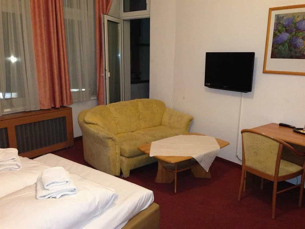 Hotel Pension Delta Hotel Pension Delta