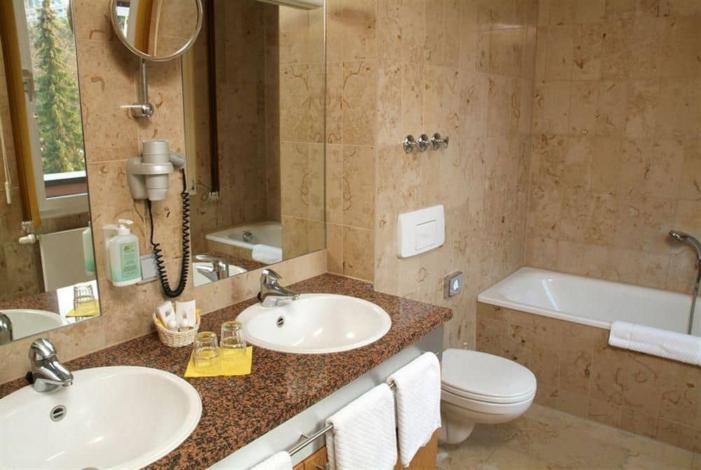 MICHELS APART HOTEL BERLIN MICHELS APART HOTEL BERLIN