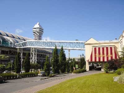Skyline Inn