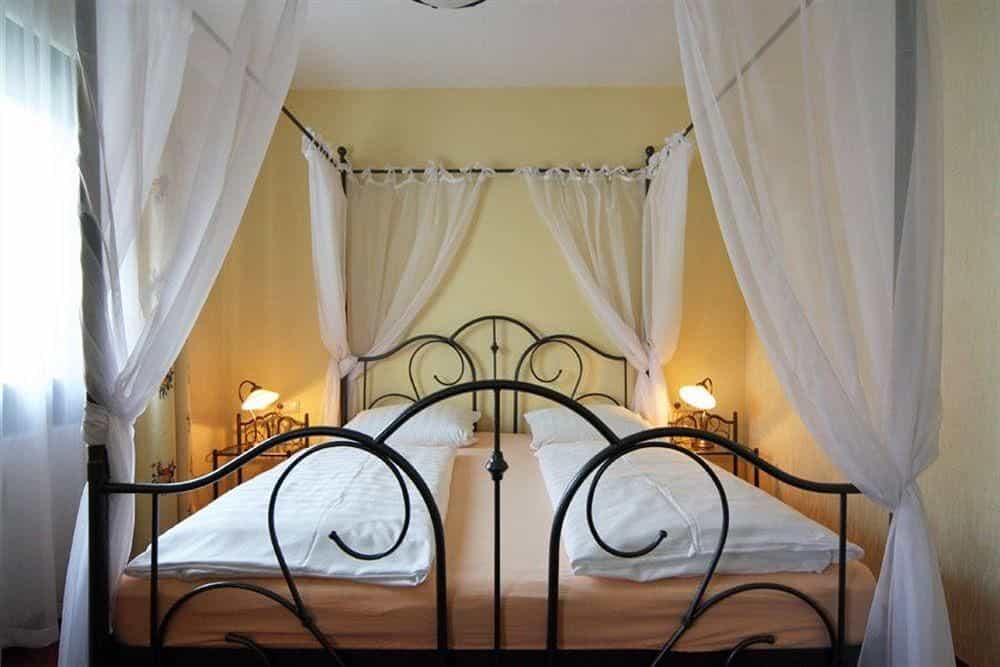 HOTEL CRISTAL HOTEL CRISTAL