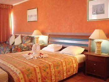 Albatros Club Resort1