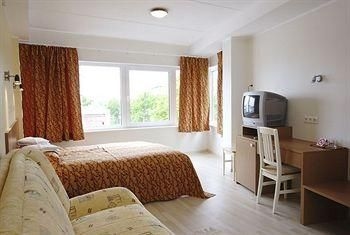 Carolina Hotel3
