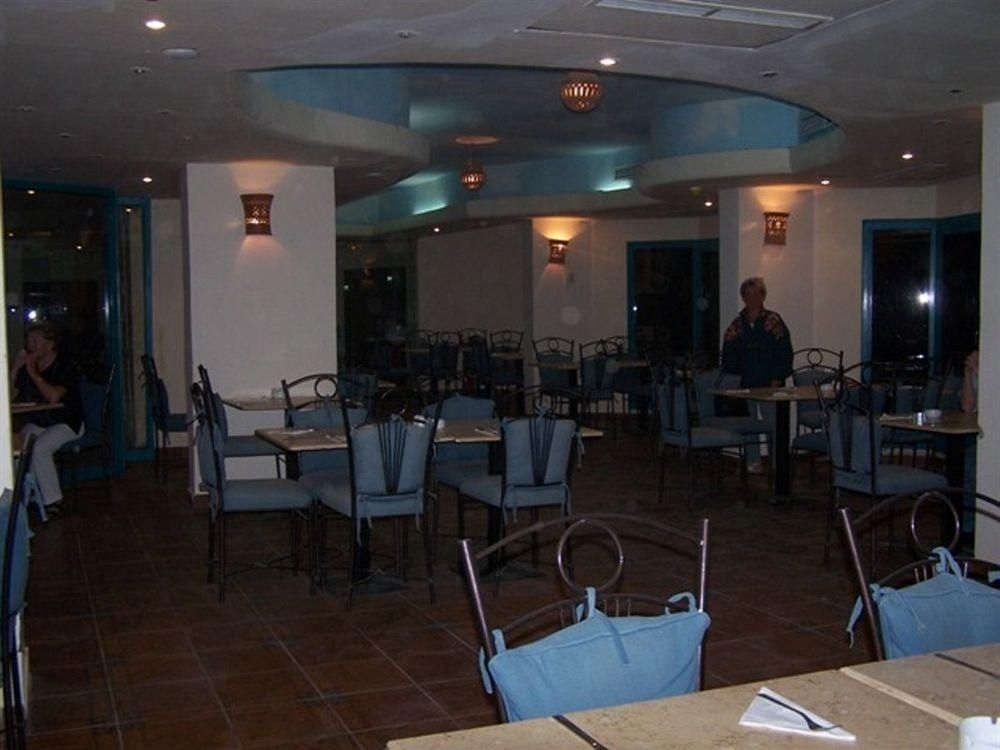 Sun and Sea Hotel2