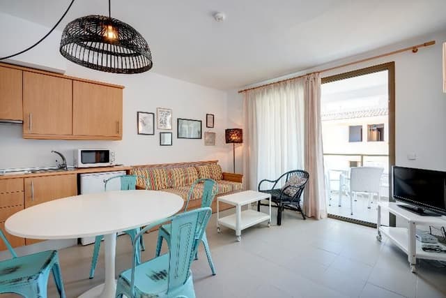 APARTMENT ONE BEDROOM