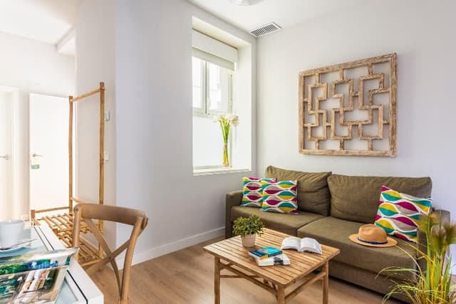 APARTMENT CAPACITY 5 TWO BEDROOMS