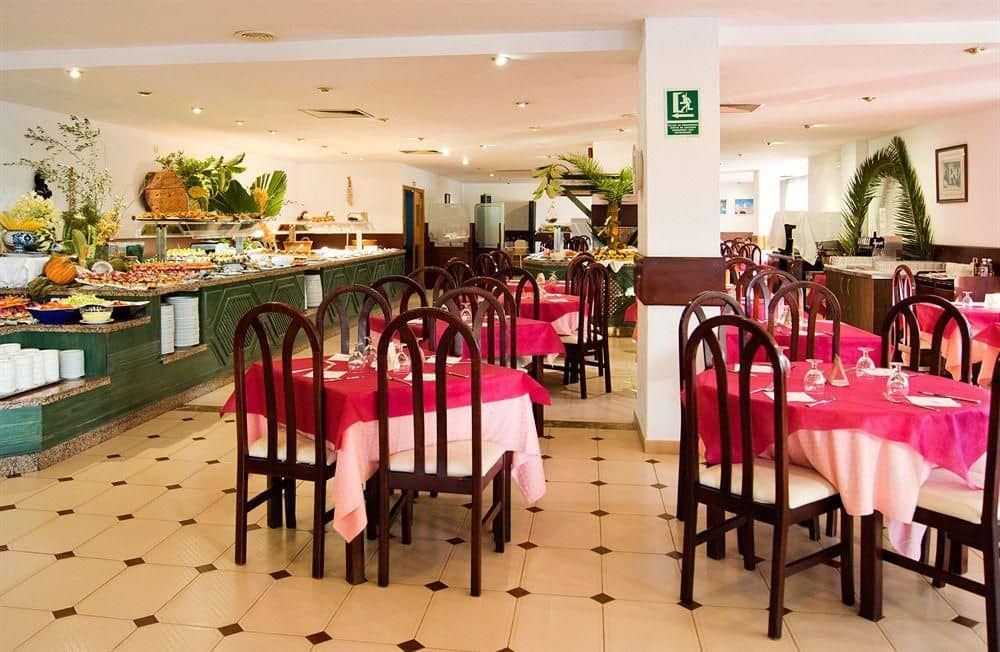 OLA Aparthotel Tomir OLA Aparthotel Tomir