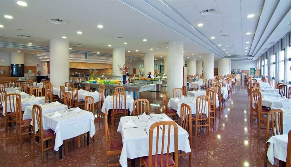 Hotel Puente Real