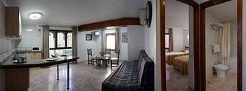 Apartaments Rosa Clara0