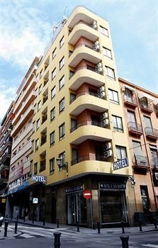 Hotel San Remo4
