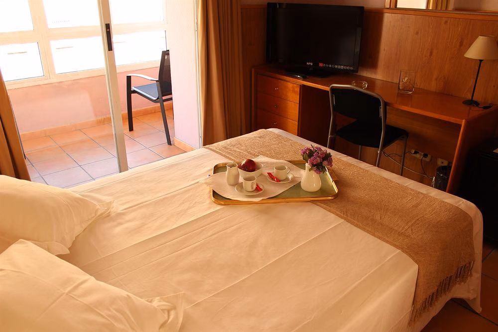 Hostal Mendez Nunez0