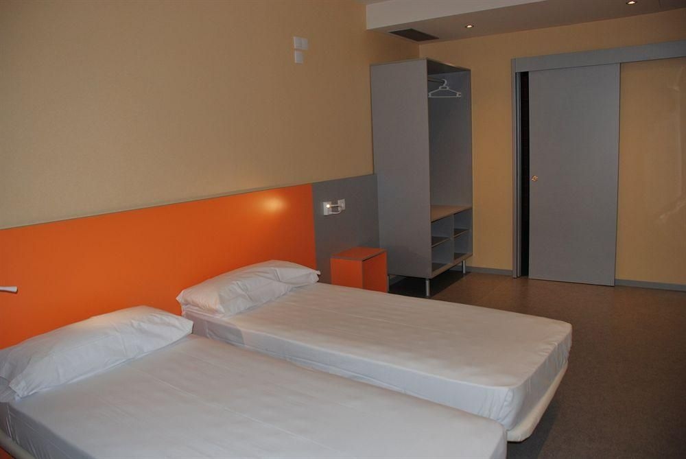Twentytu HighTech Hostel3