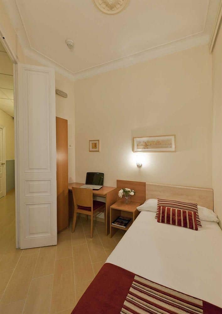 Hostal Central Barcelona Hostal Central Barcelona