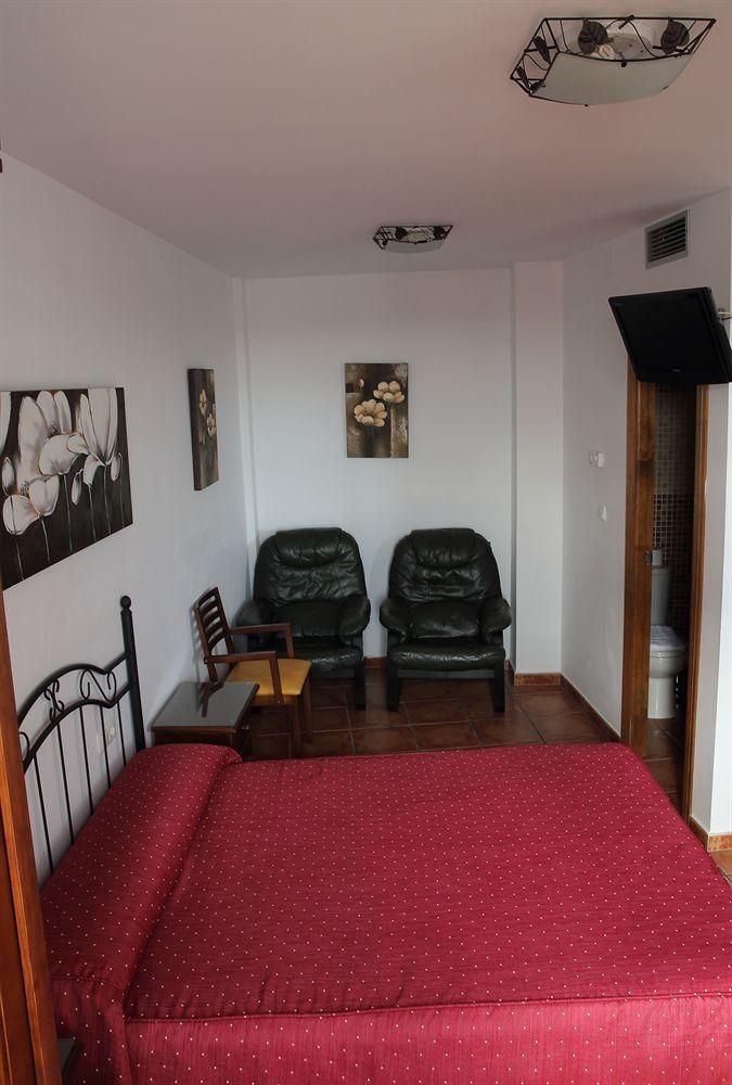 Hostal Palomares4
