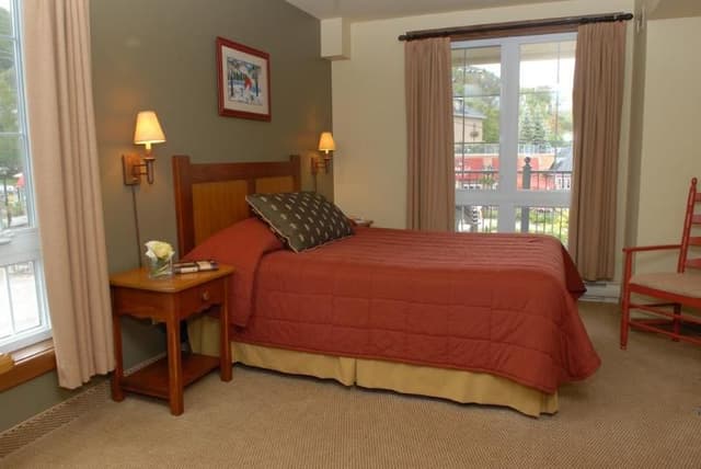 SUITE TWO BEDROOMS