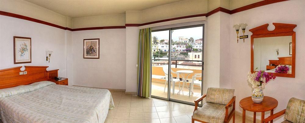 Hotel Elegance Dania Park1