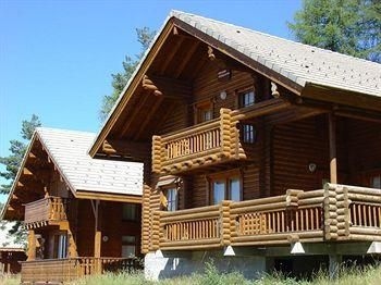 Madame Vacances Les Chalets du Village Bois4