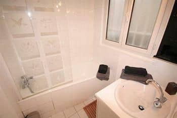 My Apartment in Paris Jonquiere My Apartment in Paris Jonquiere