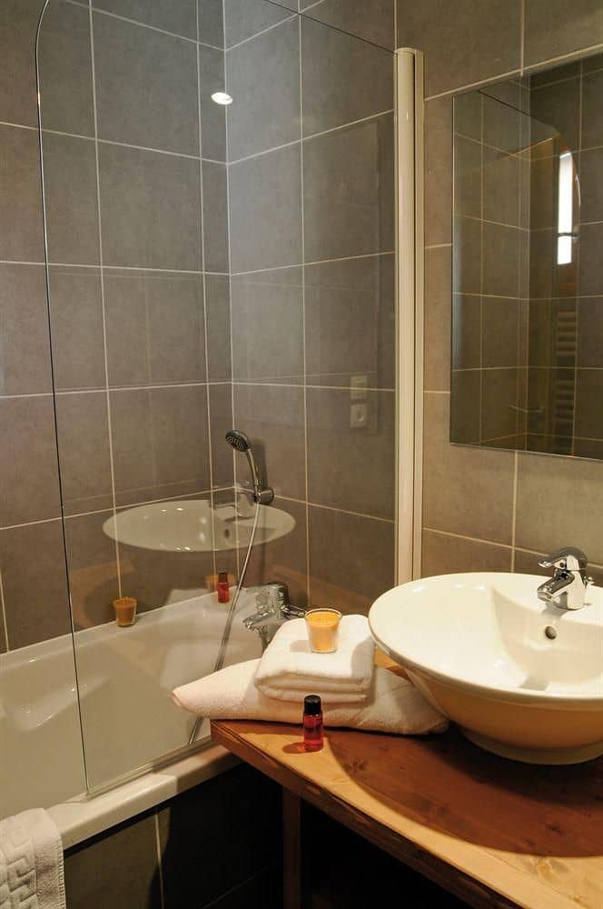 Lagrange Prestige Le Roc belle Face Lagrange Prestige Le Roc belle Face