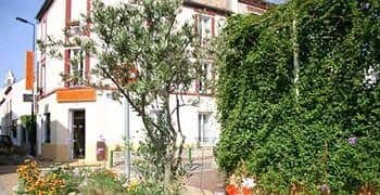 Hotel des Amis Hotel des Amis
