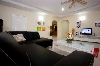 แมบปราชาน เล้ค วิลลา (Mabprachan Lake Villa)3