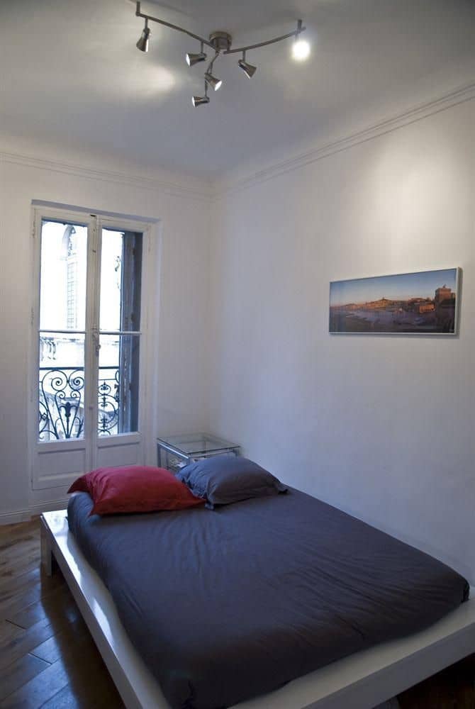 Les Appartements du Vieux-Port : l'Appartement Haussmannien Les Appartements du Vieux-Port : l'Appartement Haussmannien