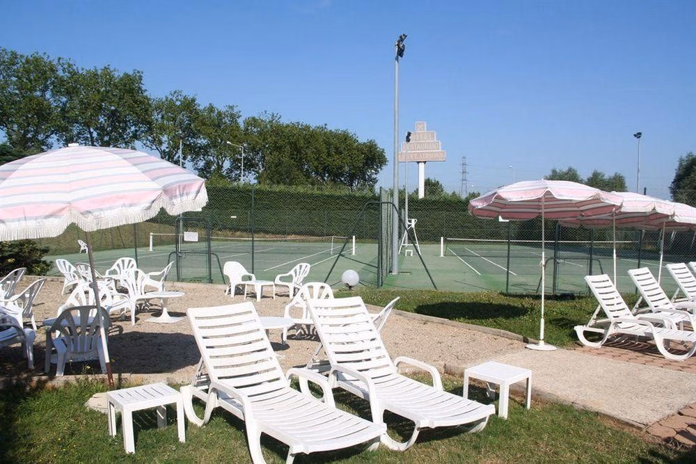 Les Clairions Hotel Restaurant4