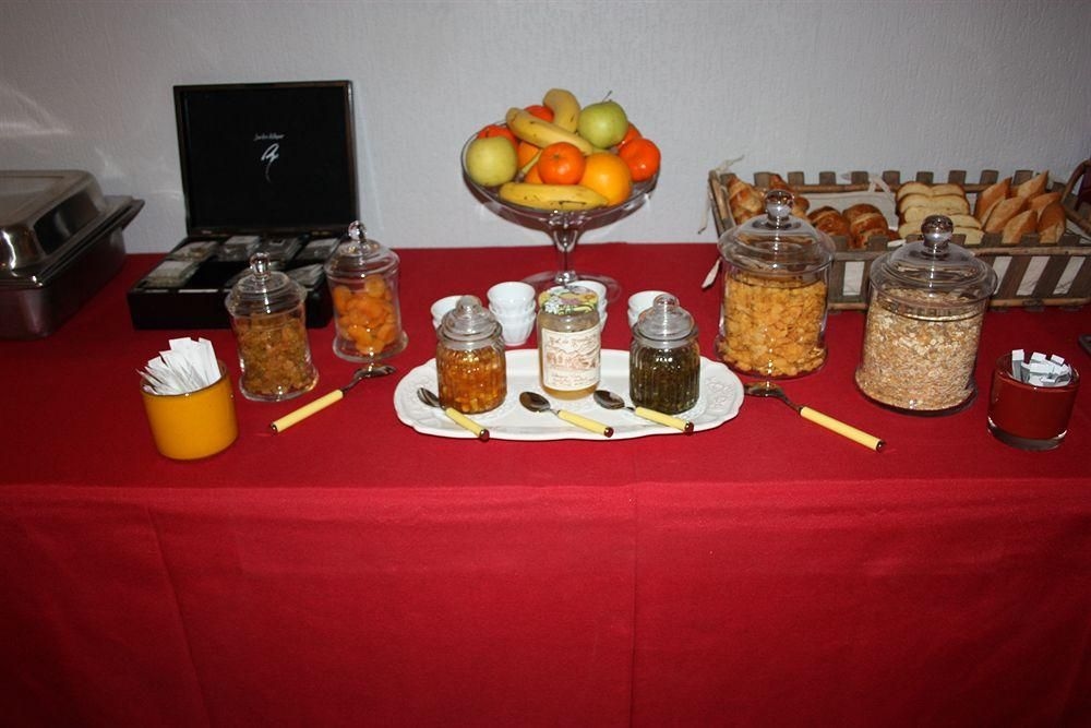 Hostellerie Le Chalet Fleuri4