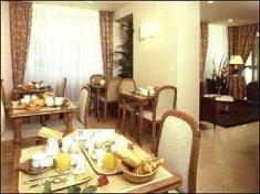 Hotel Chomel0