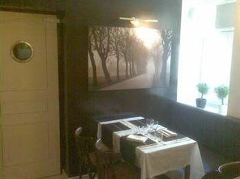 Hotel Raphael Prado4